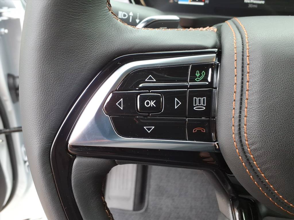 New 2027 Jeep Grand Cherokee Summit AWD/4WD image 25