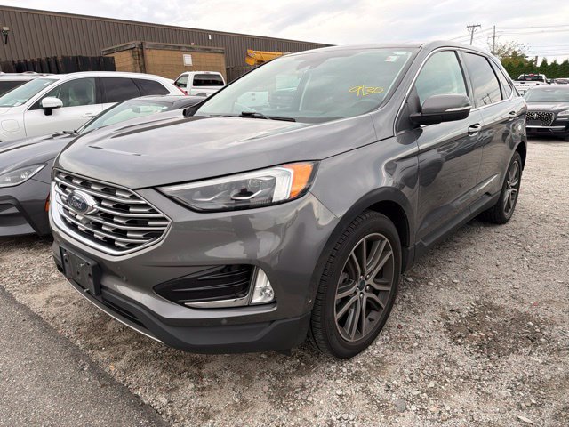 Used 2021 Ford Edge Titanium w/ Equipment Group 301A AWD/4WD image 3