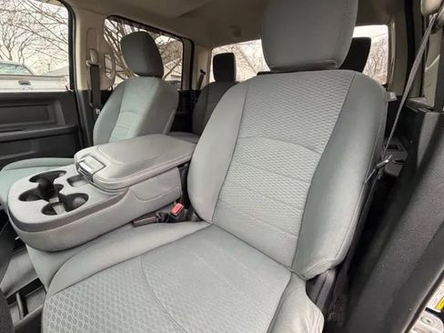 Used 2014 RAM 1500 Express image 16