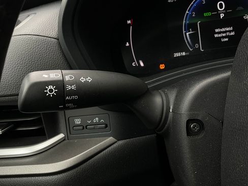 Used 2025 Toyota Grand Highlander FWD image 38