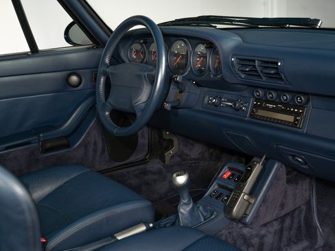 Used 1998 Porsche 911 image 33