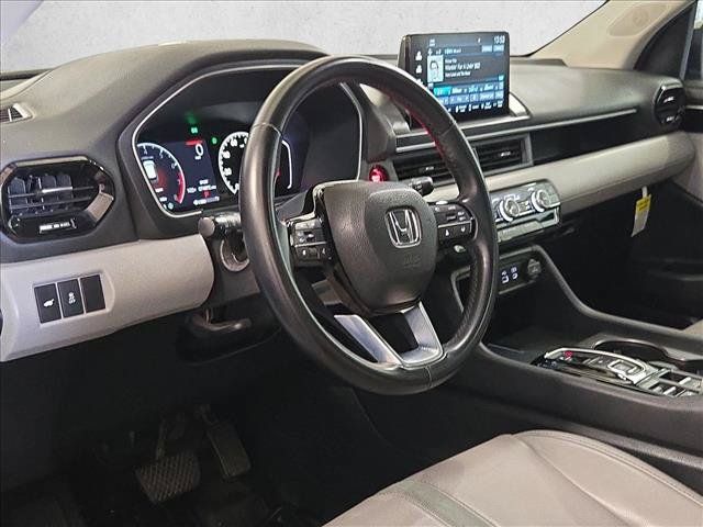 Used 2024 Honda Pilot EX-L image 10