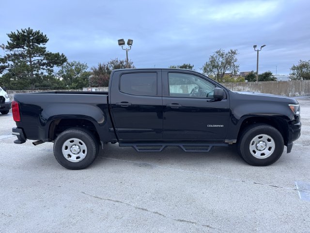 Used 2020 Chevrolet Colorado W/T w/ WT Convenience Package AWD/4WD image 2