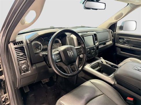 Used 2017 RAM 1500 Sport image 8