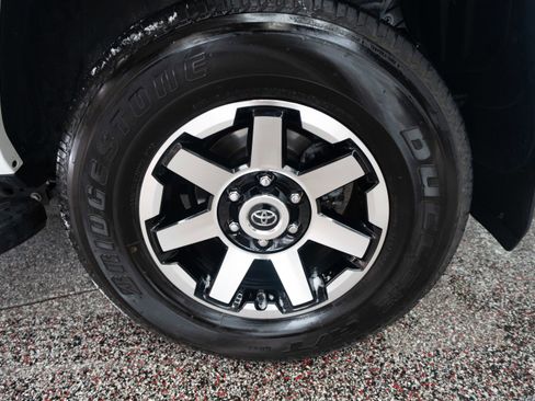 Certified 2023 Toyota 4Runner TRD Off-Road Premium w/ Off Road Premium Plus Package image 30