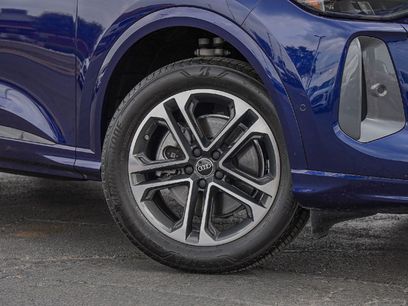 Certified 2025 Audi Q5 Premium w/ Convenience Package