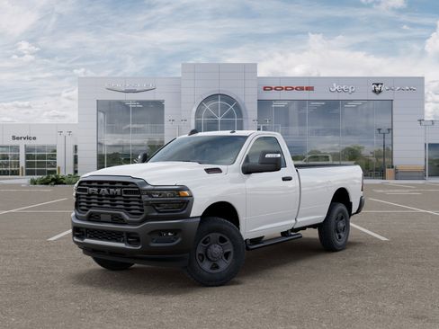New 2026 RAM 2500 Tradesman AWD/4WD image 28