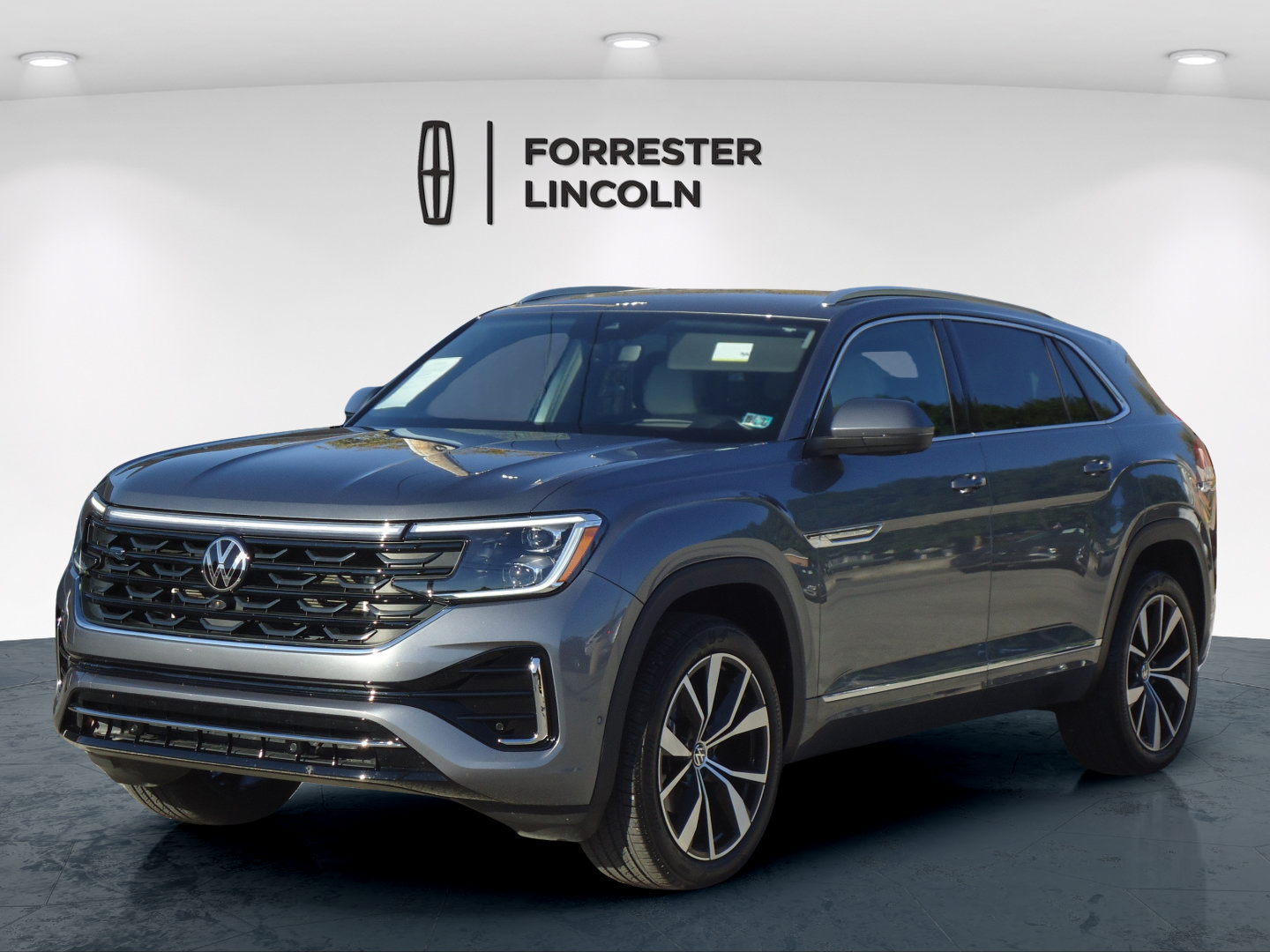 Used 2024 Volkswagen Atlas Cross Sport SEL Premium R-Line AWD/4WD image 7