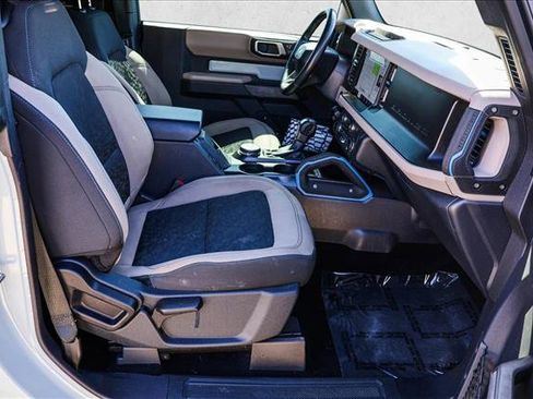 Used 2022 Ford Bronco Wildtrak image 26