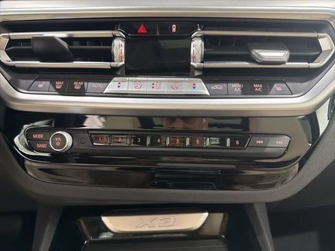 Certified 2024 BMW X3 xDrive30i w/ Premium Package image 36