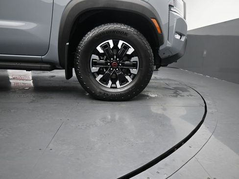 Used 2022 Nissan Frontier PRO-4X w/ Off-Road Protection Package image 11