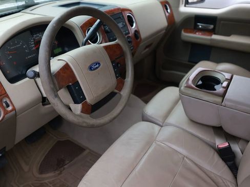 Used 2006 Ford F150 XLT image 13