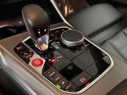 Used 2025 BMW M2 RWD image 33
