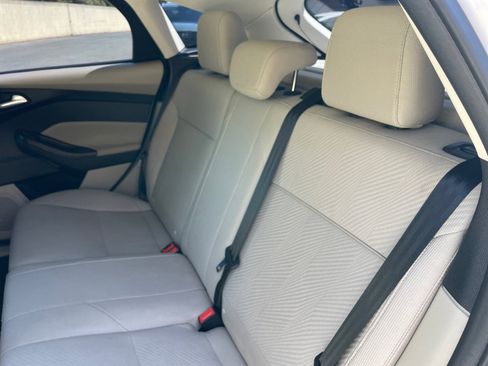 Used 2015 Ford Focus Electric Hatchback image 22