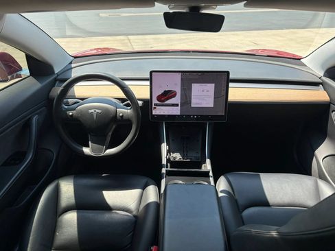 Used 2018 Tesla Model 3 Performance AWD/4WD image 10