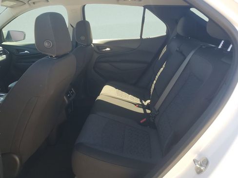 Used 2022 Chevrolet Equinox LT image 13