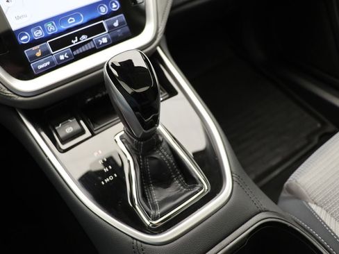 Used 2023 Subaru Outback Premium image 25