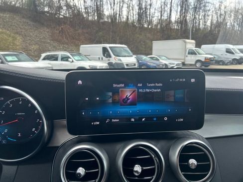 Used 2023 Mercedes-Benz GLC 300 4MATIC Coupe image 14