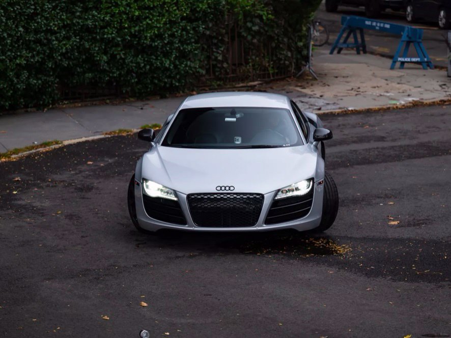 Used 2012 Audi R8 V10 AWD/4WD image 5