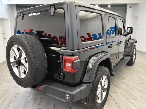 Used 2021 Jeep Wrangler Unlimited Sahara image 5