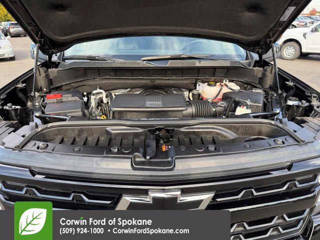 Used 2024 Chevrolet Silverado 1500 RST AWD/4WD image 38
