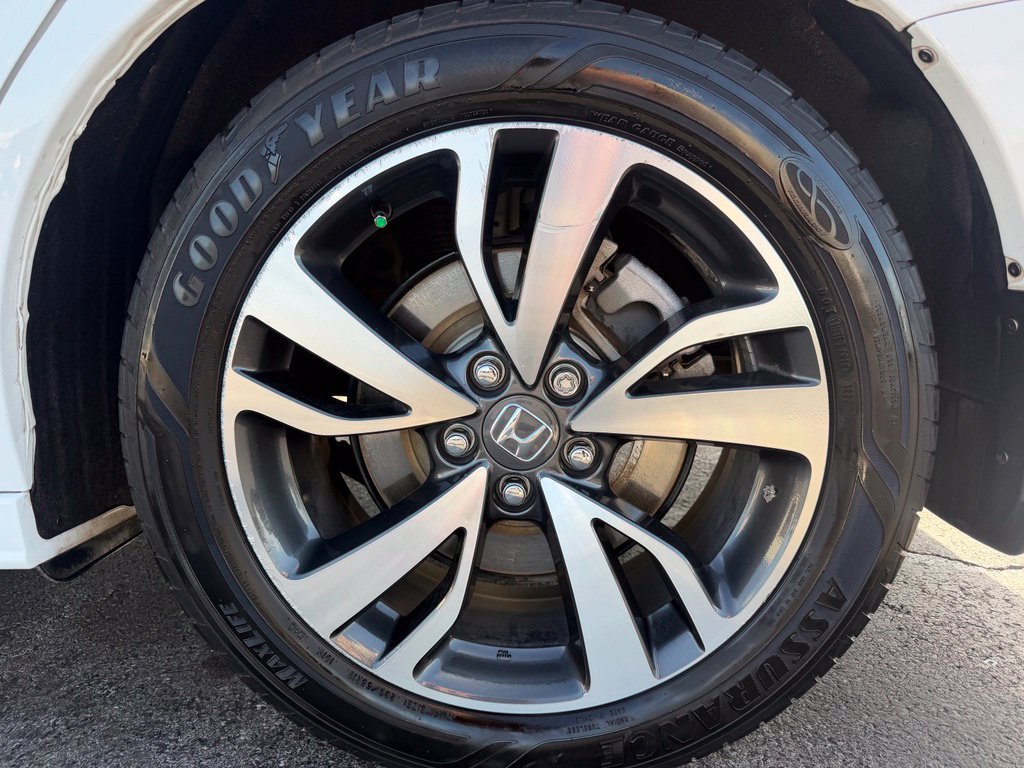 Used 2022 Honda Odyssey Touring image 13