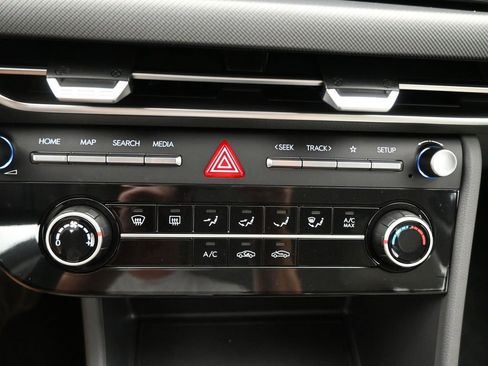 Used 2025 Hyundai Sonata SE image 14