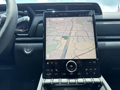 New 2026 GMC Terrain AT4 w/ Technology Package II image 27