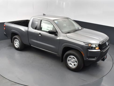 New 2026 Nissan Frontier S image 36