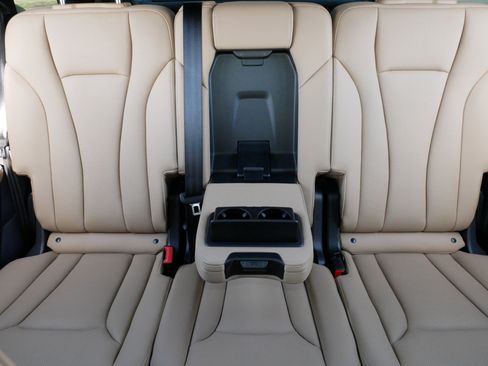 Used 2022 Audi Q7 Premium Plus image 13