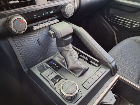 Certified 2025 Toyota 4Runner SR5 RWD image 25