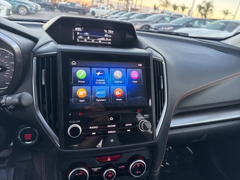 Used 2020 Subaru Crosstrek 2.0i Limited w/ Moonroof Package image 18