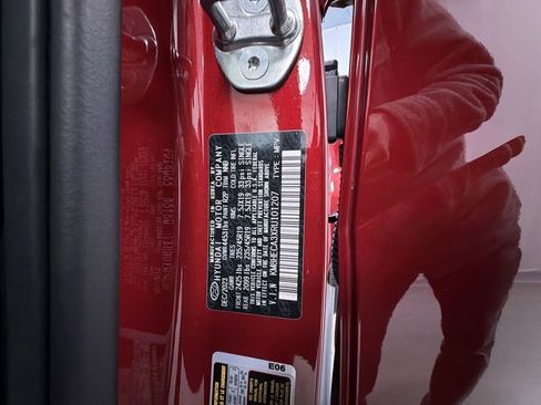 Used 2024 Hyundai Kona Limited image 14