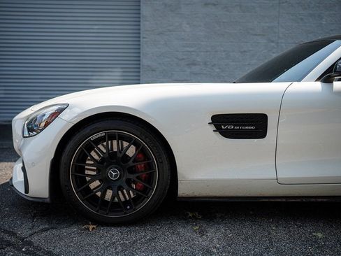 Used 2018 Mercedes-Benz AMG GT S image 11