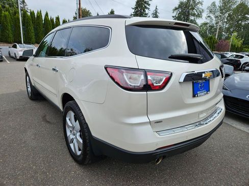 Used 2014 Chevrolet Traverse LTZ AWD/4WD image 3