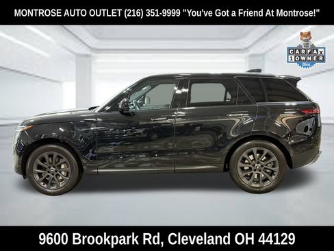 Used 2024 Land Rover Range Rover Sport SE AWD/4WD image 3