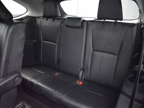Used 2025 Toyota Highlander Limited AWD/4WD image 14