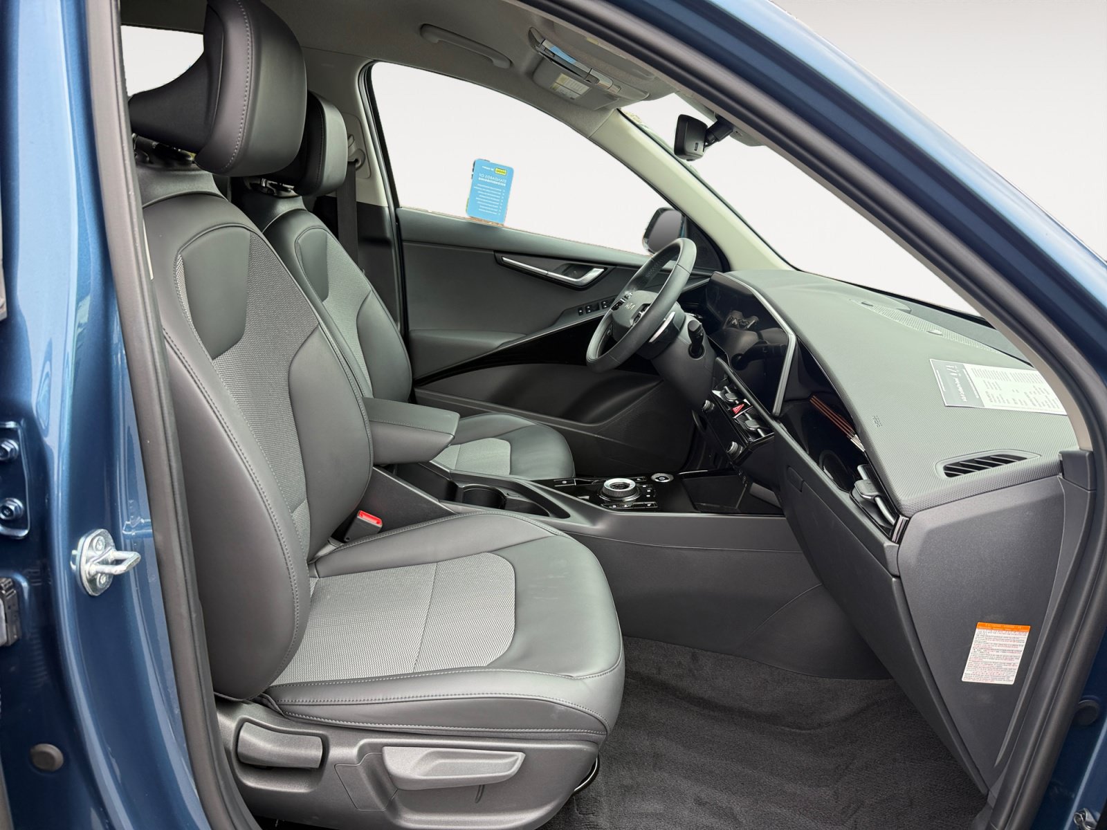 Used 2024 Kia Niro Wind FWD image 19