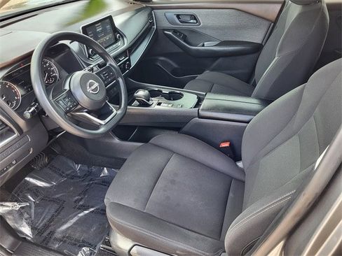 Used 2023 Nissan Rogue S image 24