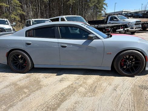 Used 2021 Dodge Charger Scat Pack image 7