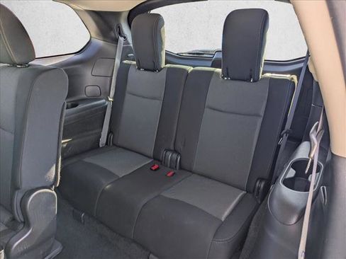 Used 2019 Nissan Pathfinder S image 19