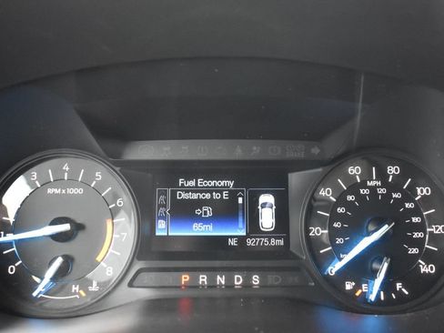 Used 2016 Ford Explorer FWD image 17