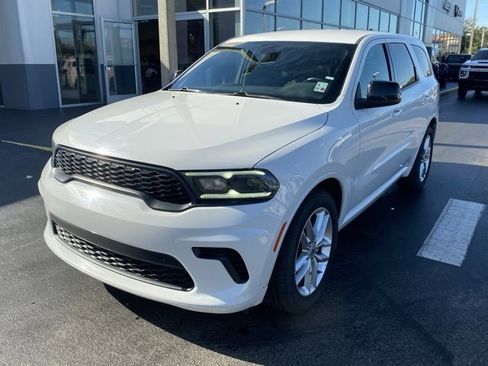 Used 2023 Dodge Durango GT image 4