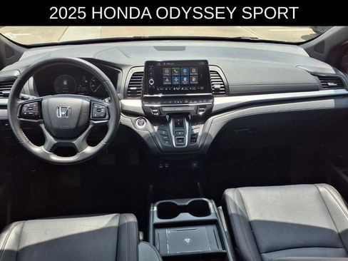 Used 2025 Honda Odyssey Sport-L image 10
