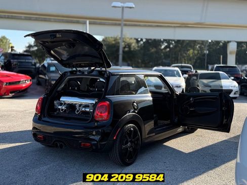 Used 2017 MINI Cooper S FWD image 30