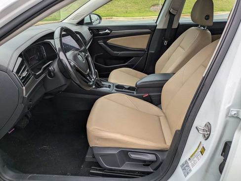Used 2019 Volkswagen Jetta SEL FWD image 20