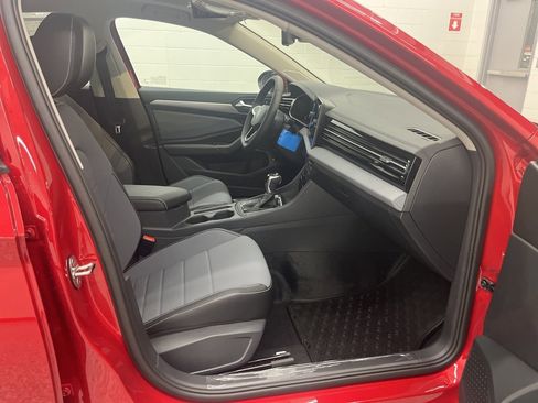 New 2026 Volkswagen Jetta SE image 38