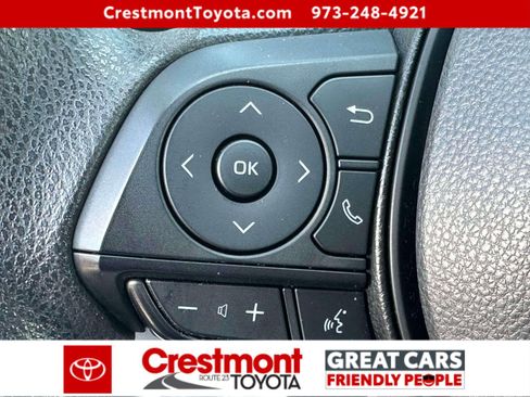 Used 2022 Toyota RAV4 LE AWD/4WD image 18
