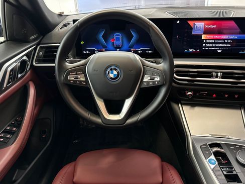 Certified 2023 BMW i4 eDrive40 RWD image 30