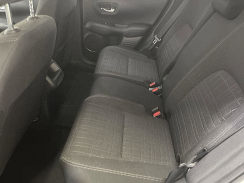 Used 2023 Honda HR-V LX image 21